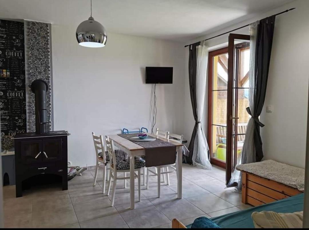 Apartman S Terasou A Vyhledem Na Jezero Lipno Kovarov (Cesky Krumlov) Exterior foto