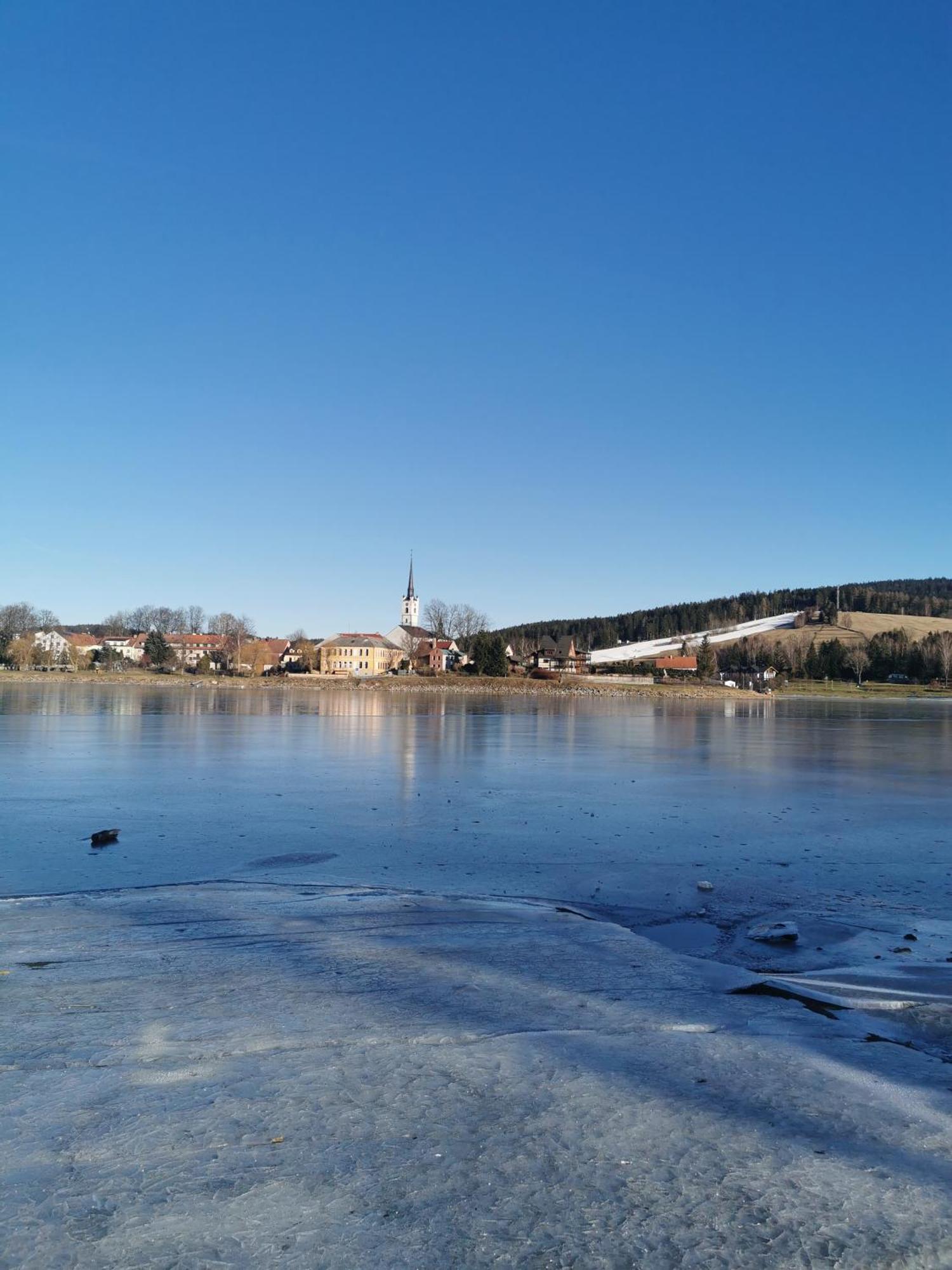 Apartman S Terasou A Vyhledem Na Jezero Lipno Kovarov (Cesky Krumlov) Exterior foto