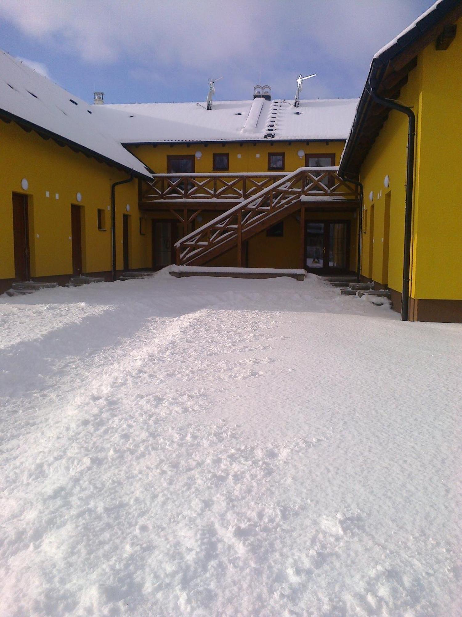 Apartman S Terasou A Vyhledem Na Jezero Lipno Kovarov (Cesky Krumlov) Exterior foto